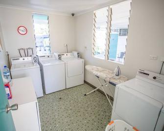 Fourth Avenue Motor Inn - Mount Isa - Laundry facility