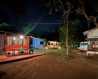 The Big Cat's Den - Maravakandy Resort, Masinagudi - Masinigudi - Gebäude