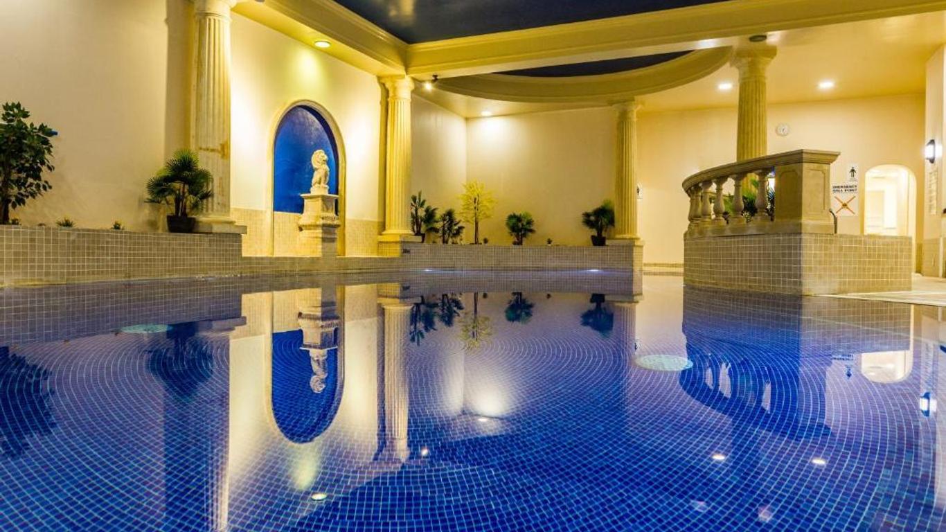 Hyll Hotel