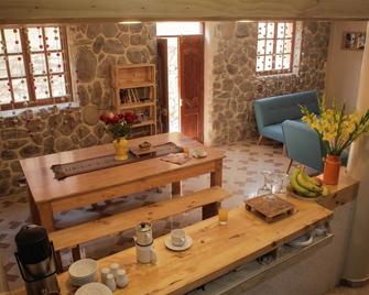 Dona Catta Casa Boutique - Ollantaytambo - Dining room