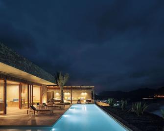 São Pedro Bay - Mindelo - Pool