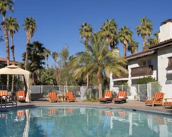 Family Retreat: Cozy Resort with 5 Pools & Adventure Sports On-Site - Borrego Springs - Zwembad