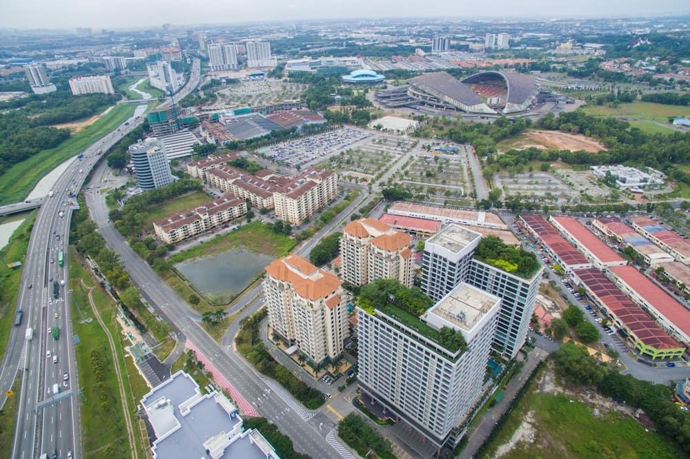 Acappella Suite Hotel - Shah Alam - Outdoor view