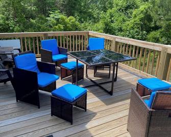 La Paglia Orba, Broad Creek Retreat near Oriental NC - Oriental - Balcony