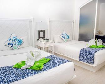 Ports Of Call Resort - Grace Bay - Bedroom