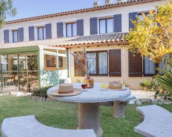 克羅瓦塞德斯酒店 - 愛格摩荷特 - 艾格莫爾特