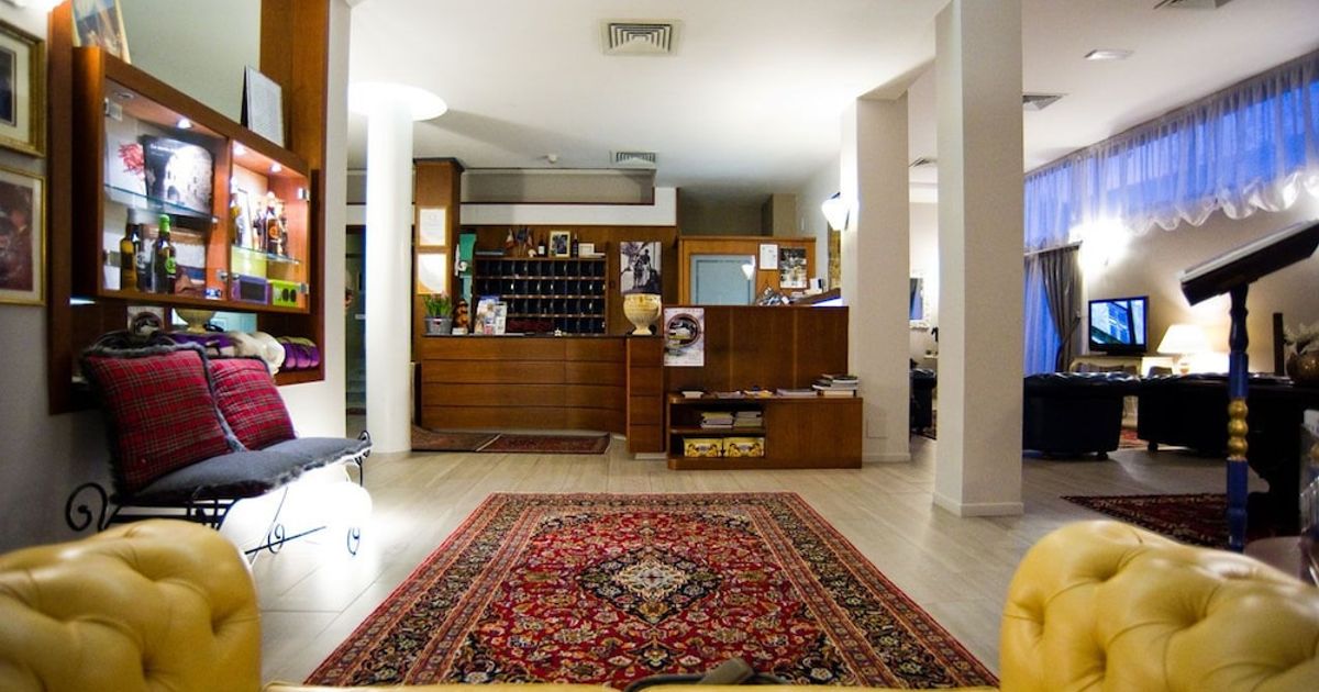arezzo hotel piero della francesca