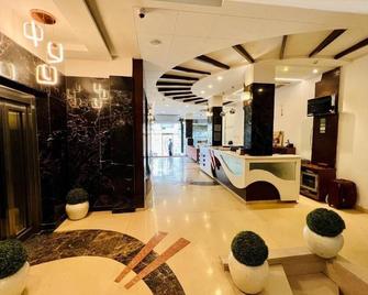 The Singh Empire,New Delhi - ניו דלהי - דלפק קבלה