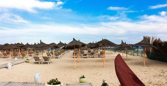 Hotel Nesrine - Hammamet - Playa