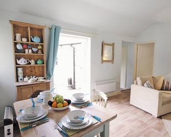 Shrimp Cottage - E5415 - Lowestoft - Dining room