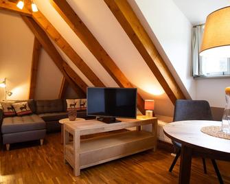 Weingut Haus Steinbach - Radebeul - Pokój dzienny