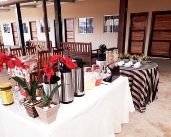 بوسادا سيرتا إكسبرس - تشابادا دوس جويماريس - مطعم