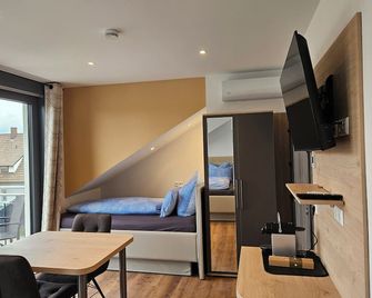 Rana's B&B - bed&breakfast - Rust - Bedroom