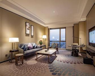 Vignette Collection Haikou Yatter Hotel - Haikou - Olohuone