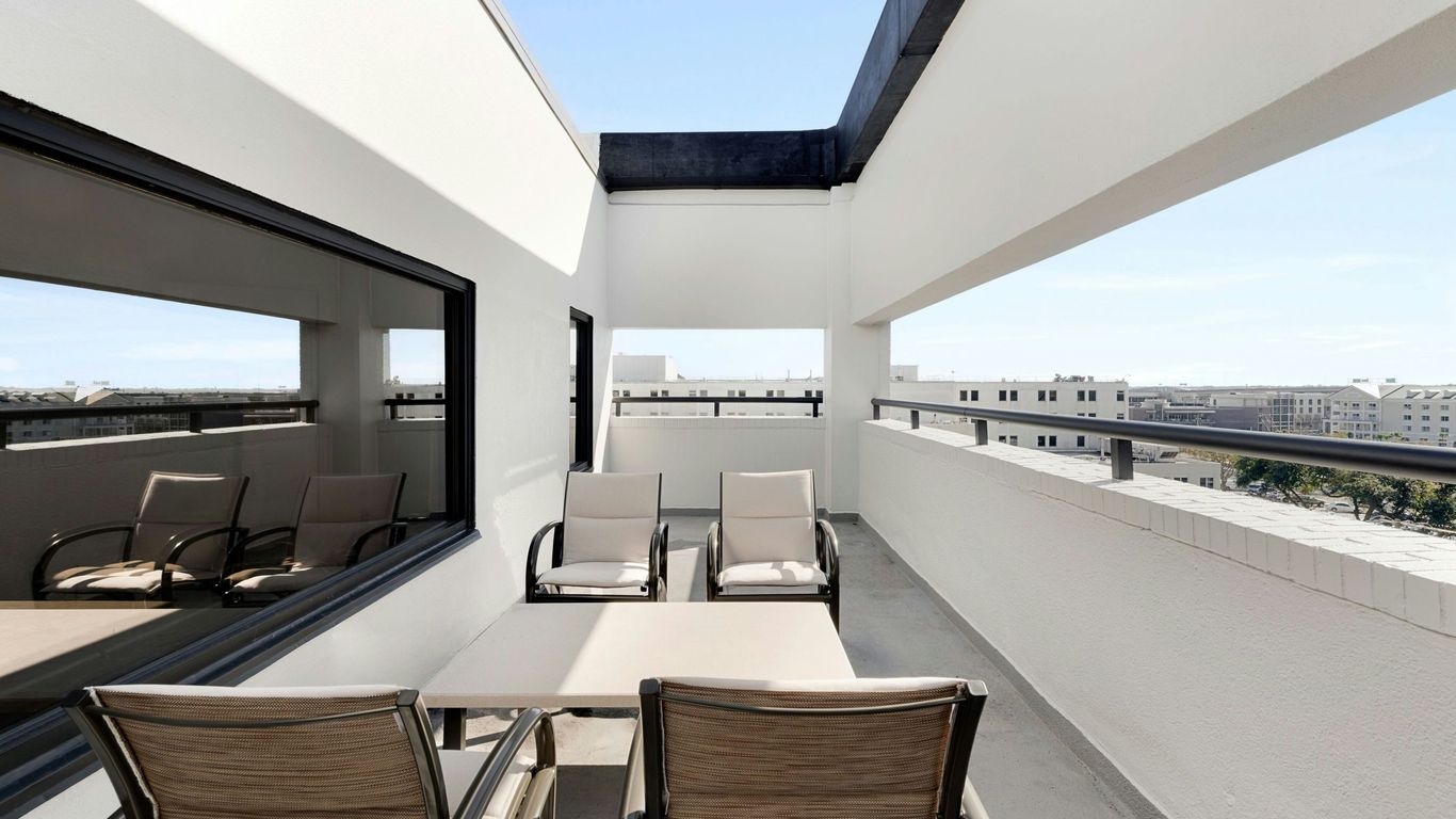 Fairfield by Marriott Inn & Suites Charleston Downtown