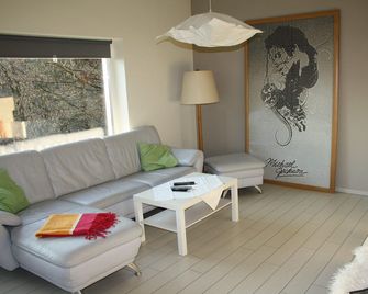 Holiday house at reservoir No. 48, Ferienstraße - Biersdorf - Wohnzimmer