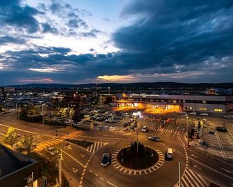 Sky Airport Hotel - Cluj-Napoca - Extérieur