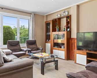 Casa La Manzana - Villaviciosa - Living room