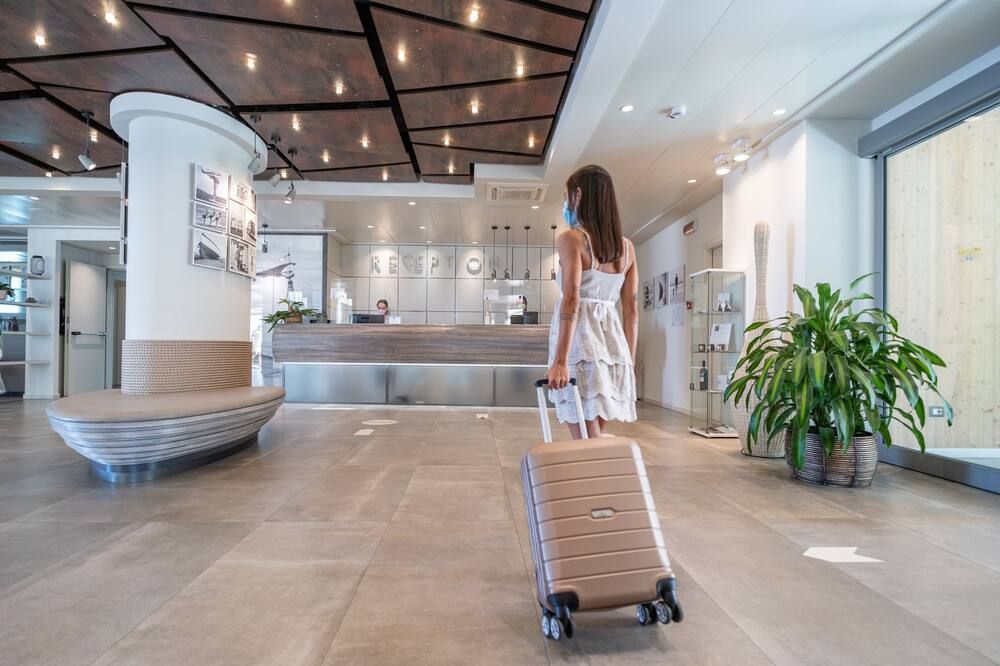 Nautilus Family Hotel