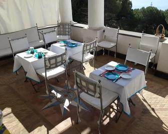 Casa Del Solitario Capri - Capri - Restaurant