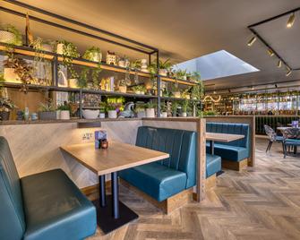 Premier Inn London Hampstead - London - Bar