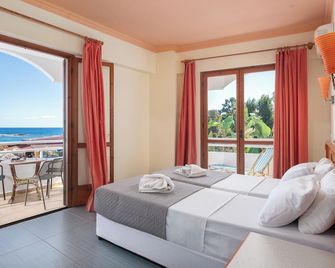 Aquarius Beach Hotel - Faliraki - Habitación