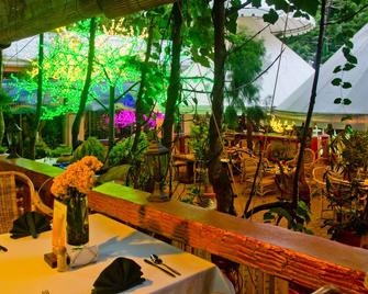 Deep Forest Garden Hotel - Puerto Princesa - Restoran