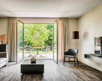 Fletcher Landgoed Hotel Holthurnsche Hof - Berg En Dal - Living room