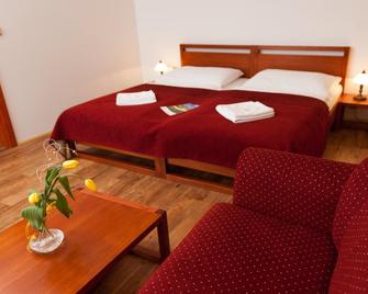 Green Inn Hotel - Ostravice - Bedroom