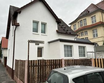 Milad 2xZimmerwohnung - Darmstadt - Bina