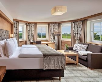 Erkerzimmer - Wellness- & Sporthotel Jagdhof - Röhrnbach - Habitación