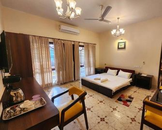 Lukochurri - Shānti Niketan - Bedroom