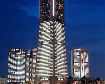 Yokohama Royal Park Hotel - Yokohama - Building
