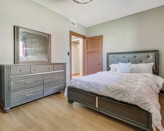 Pet-Friendly Dayton Condo about 1 Mi to Downtown! - Dayton