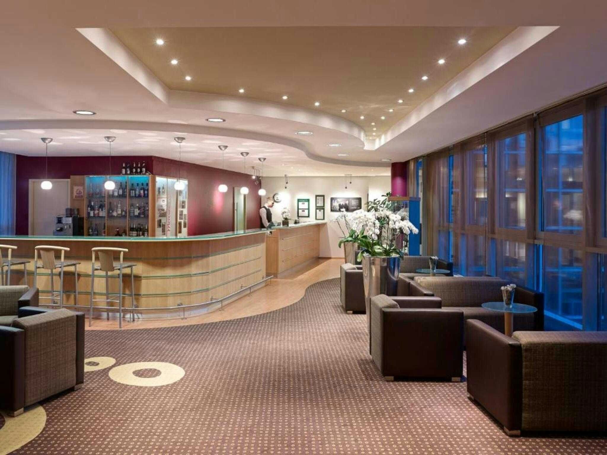 Sunday Hotel Dortmund City - דורטמונד - לובי