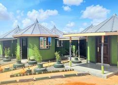 Amanya 3-Bedroom Hut Amboseli - Amboseli - Bâtiment