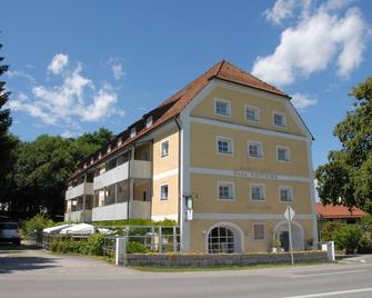 Haus Rufinus am Kloster Seeon - Seeon-Seebruck - Building