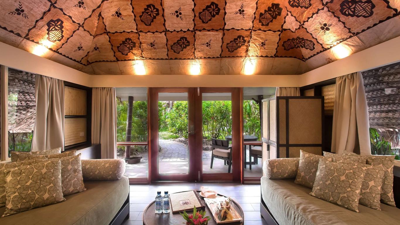 كاستاواي أيلاند فيجي