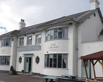 Washford Inn - Watchet - Building