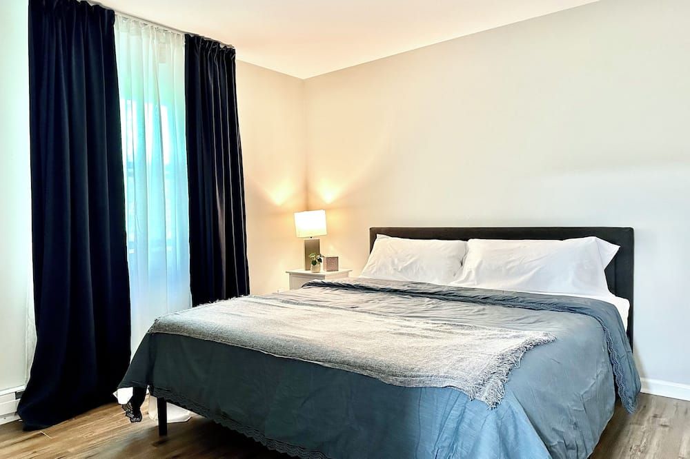 NEW Luxury 2 bedroom Near Airport and I-87 highway\n - Latham - Bedroom