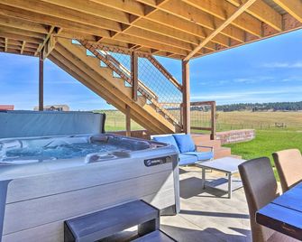 Black Hills Retreat ~ 3 Mi to Atv Trails! - Piedmont - Balcón
