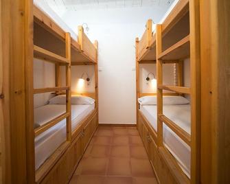 Crux Albergue - Adahuesca