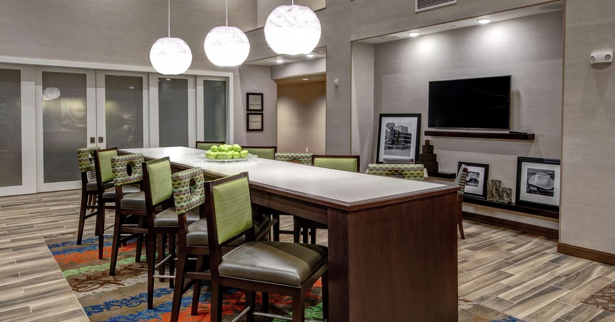 Hampton Inn & Suites Culpeper from $124. Culpeper Hotel Deals & Reviews ...