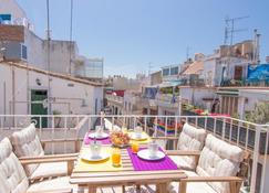 Purple Attic By Blausitges Penthouse With Terrace, Ac And Wifi In Sitges. - Sitges - Balcón