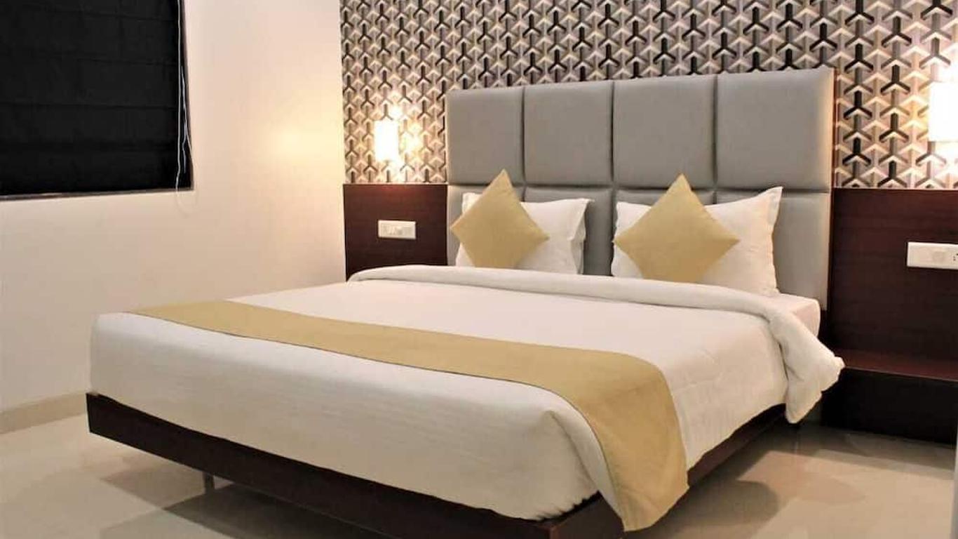 Magnus Square Business Hotel