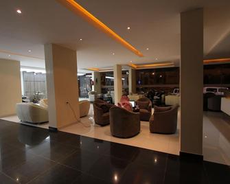 Raoum Inn Majmaa - Majma - Lobby