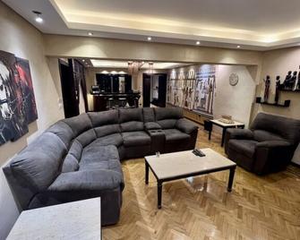 Rosa Black Baccara Suites W Gym - Cairo - Lounge