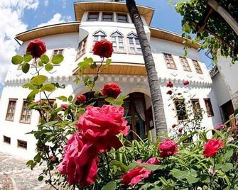 Bosnian National Monument Muslibegovic House - Mostar - Vista del exterior