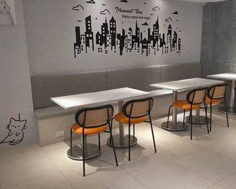 Bravo Hotel - Taichung