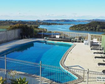 Cook's Lookout Motel - Paihia - Pool